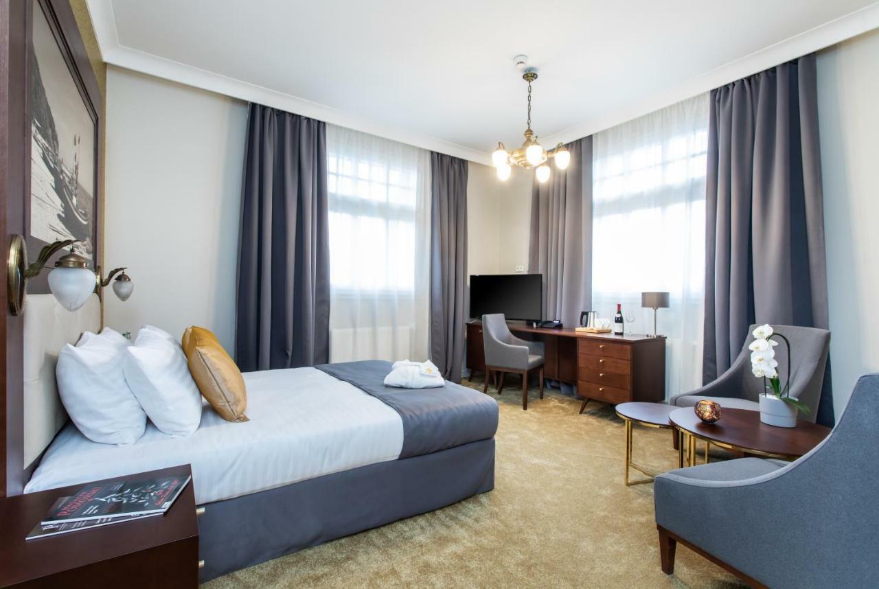 Jakubowy Hotel غدينيا المظهر الخارجي الصورة